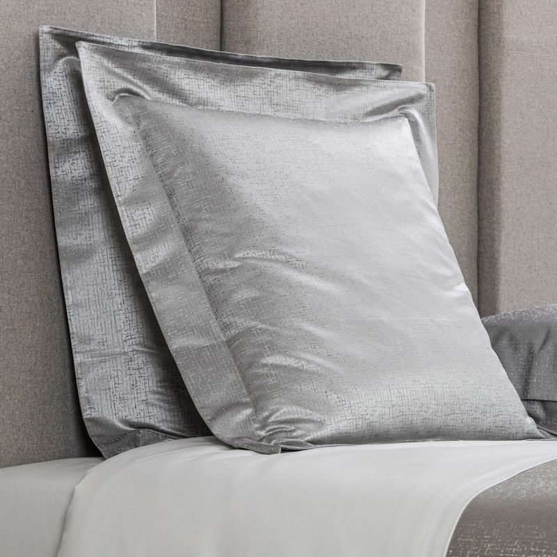 Luxury Glowing Weave Pillowcase Sham